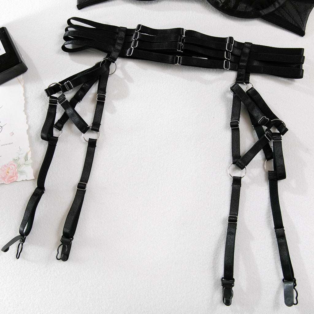 Clash Underwire Lingerie Set