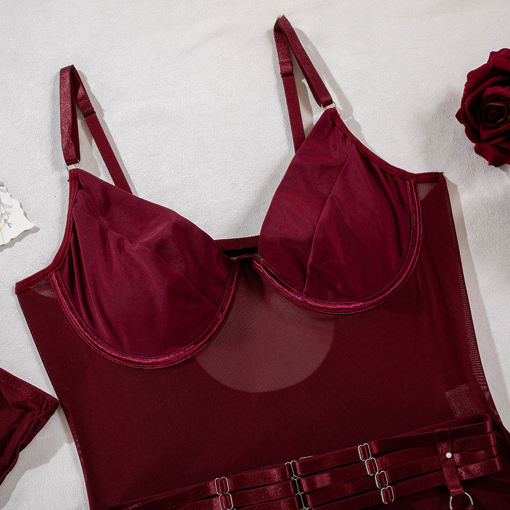 Strappy Patchwork Bodycon Gloves 3-Piece Lingerie Set