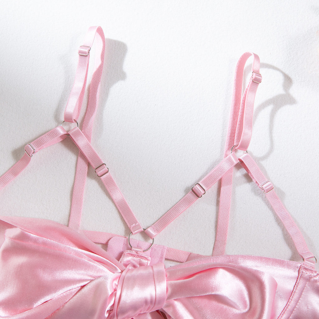 AliExpress hot-selling lingerie steel ring hollow sexy breast satin satin belt leg ring three pieces