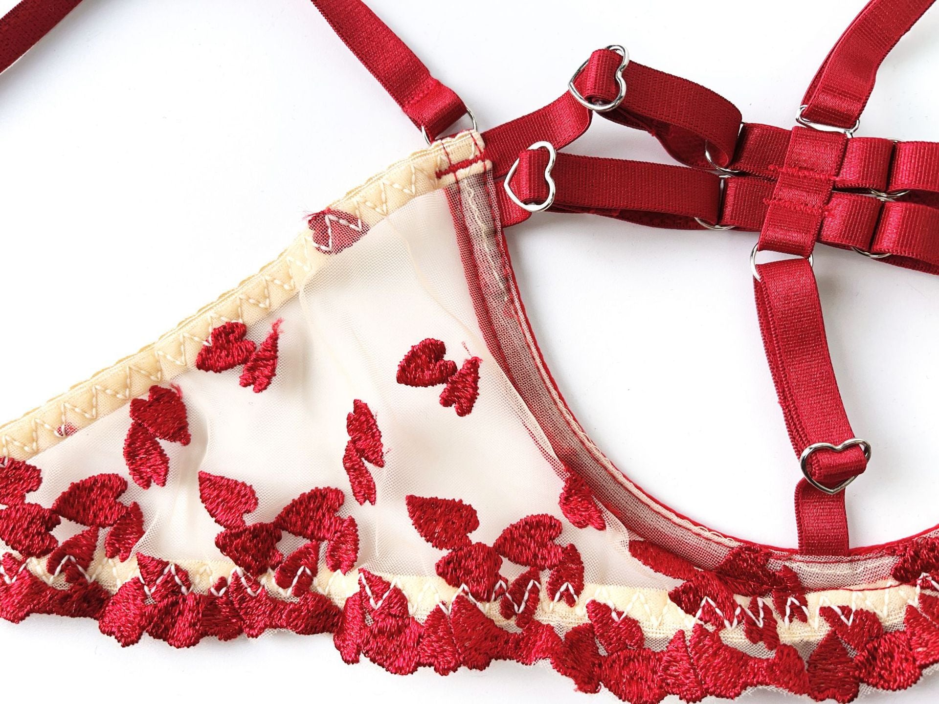 Milk Silk & Mesh Love Embroidery Lingerie Set | Five-Piece Contrast