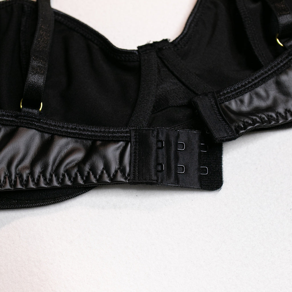 Leather Chain Halter Waist Seal Lingerie Set