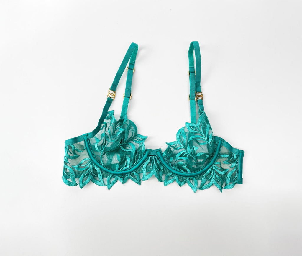 Embroidery Lace Anti-Sag Bra Set – Sheer, Full Coverage, with Thong