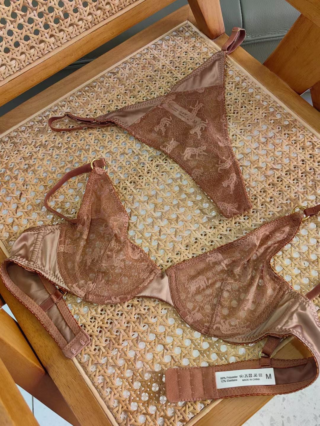 French Jacquard Lace Minimizing Bra Set – Ultra-Thin, Full Coverage