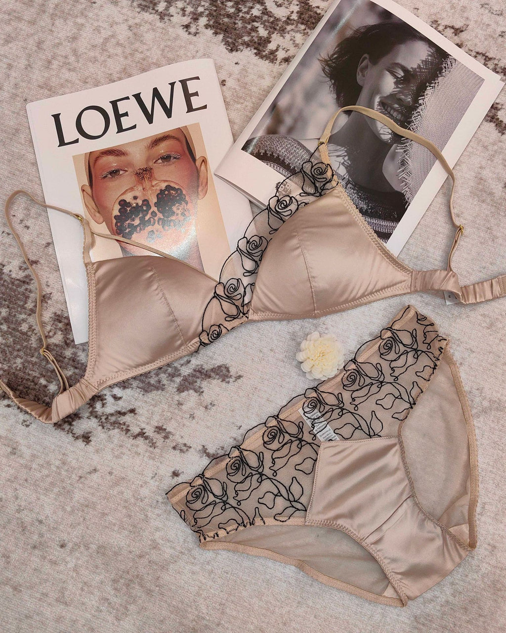 French Embroidered Lace Lingerie Set – Wireless Bra with Thong or Briefs | 5 Colors