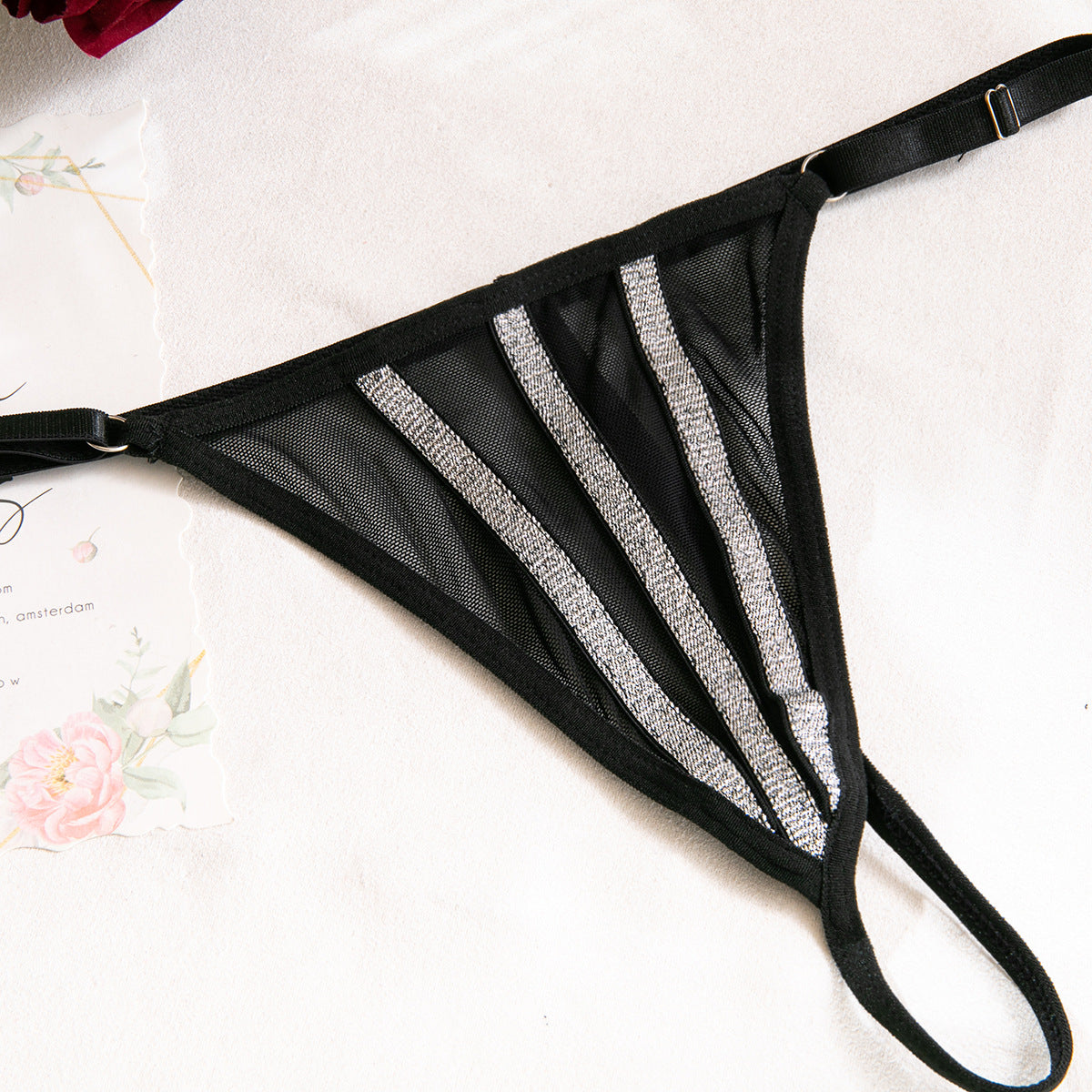 Contrast Webbing Boned Three-Piece Lingerie Set