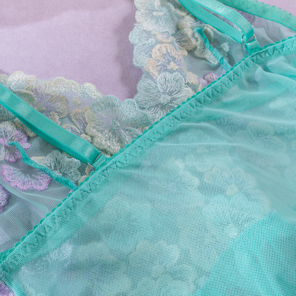 Mint Green Embroidery Mesh Halter Neck Babydoll Four-Piece Set