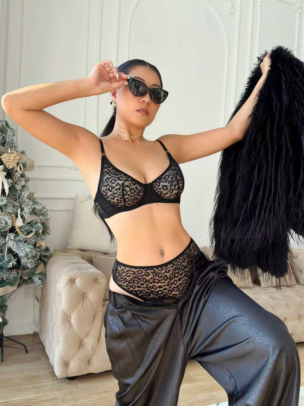 French Jacquard Lace Bra Set – Sheer, Anti-Sag, Full Coverage