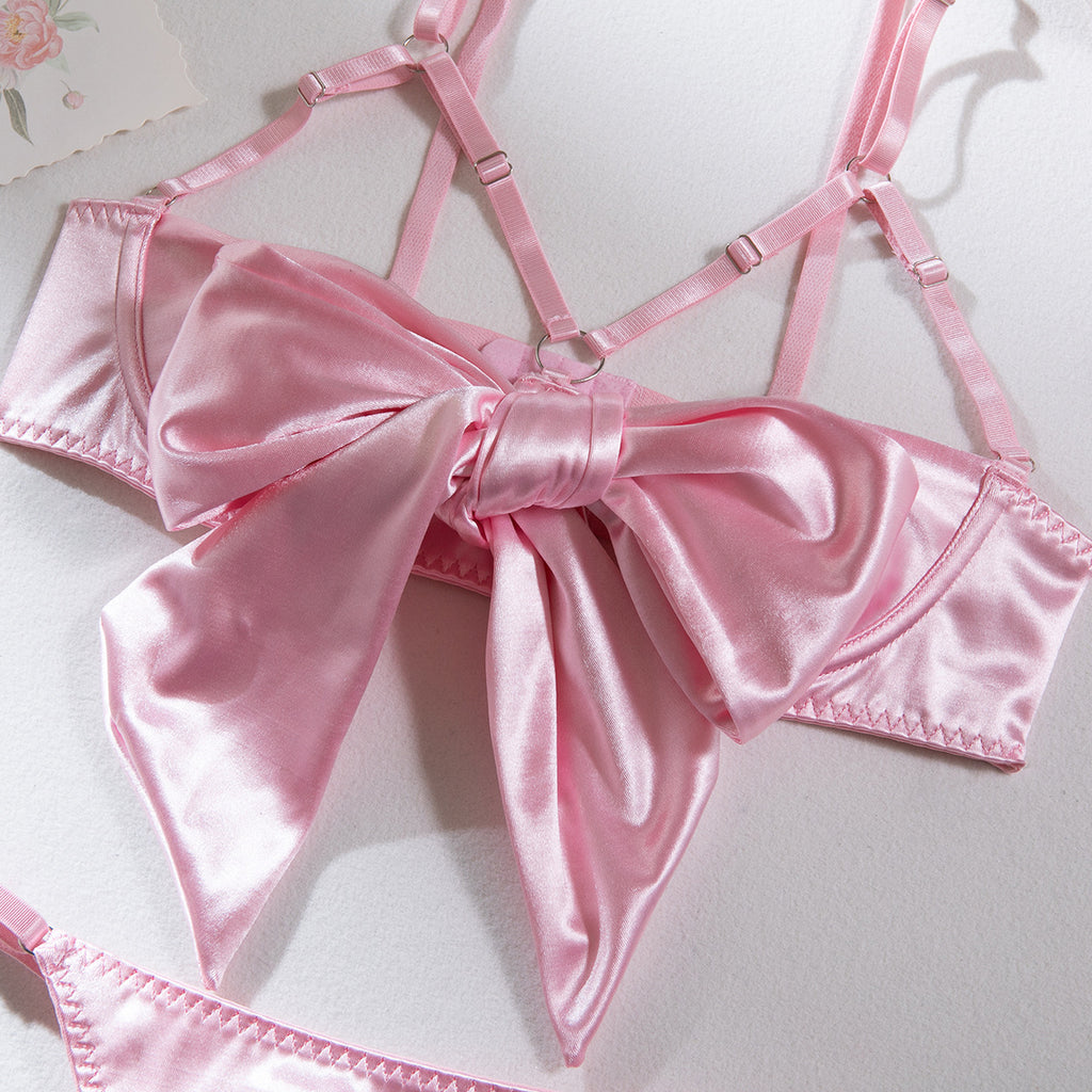 AliExpress hot-selling lingerie steel ring hollow sexy breast satin satin belt leg ring three pieces