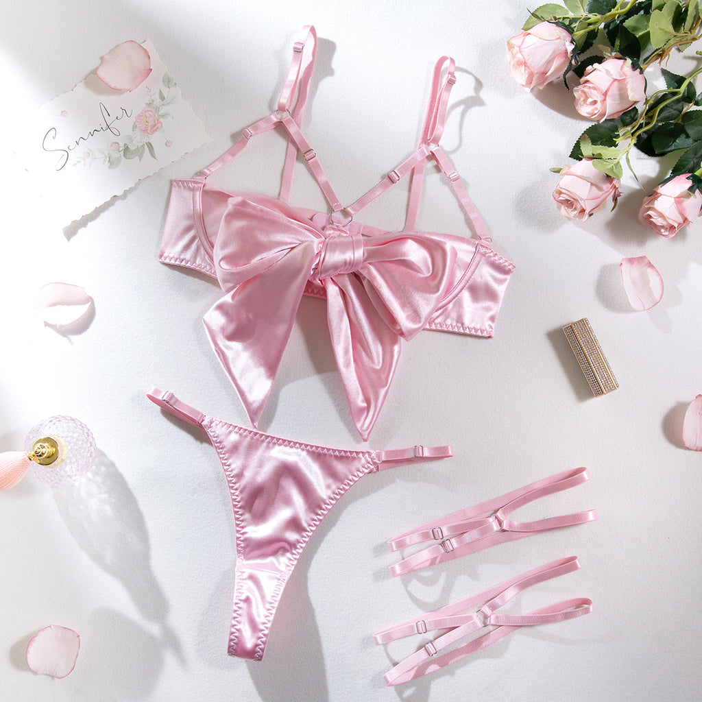 AliExpress hot-selling lingerie steel ring hollow sexy breast satin satin belt leg ring three pieces