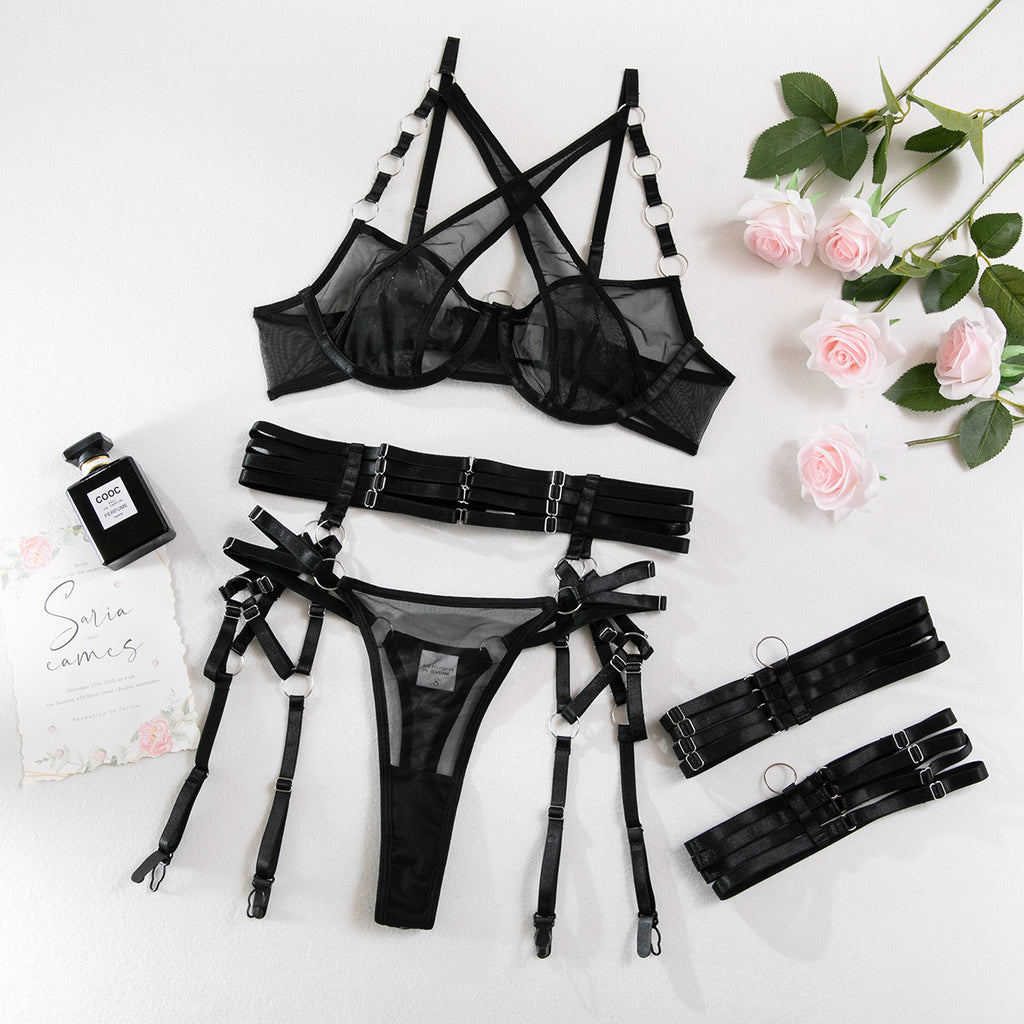 Clash Underwire Lingerie Set