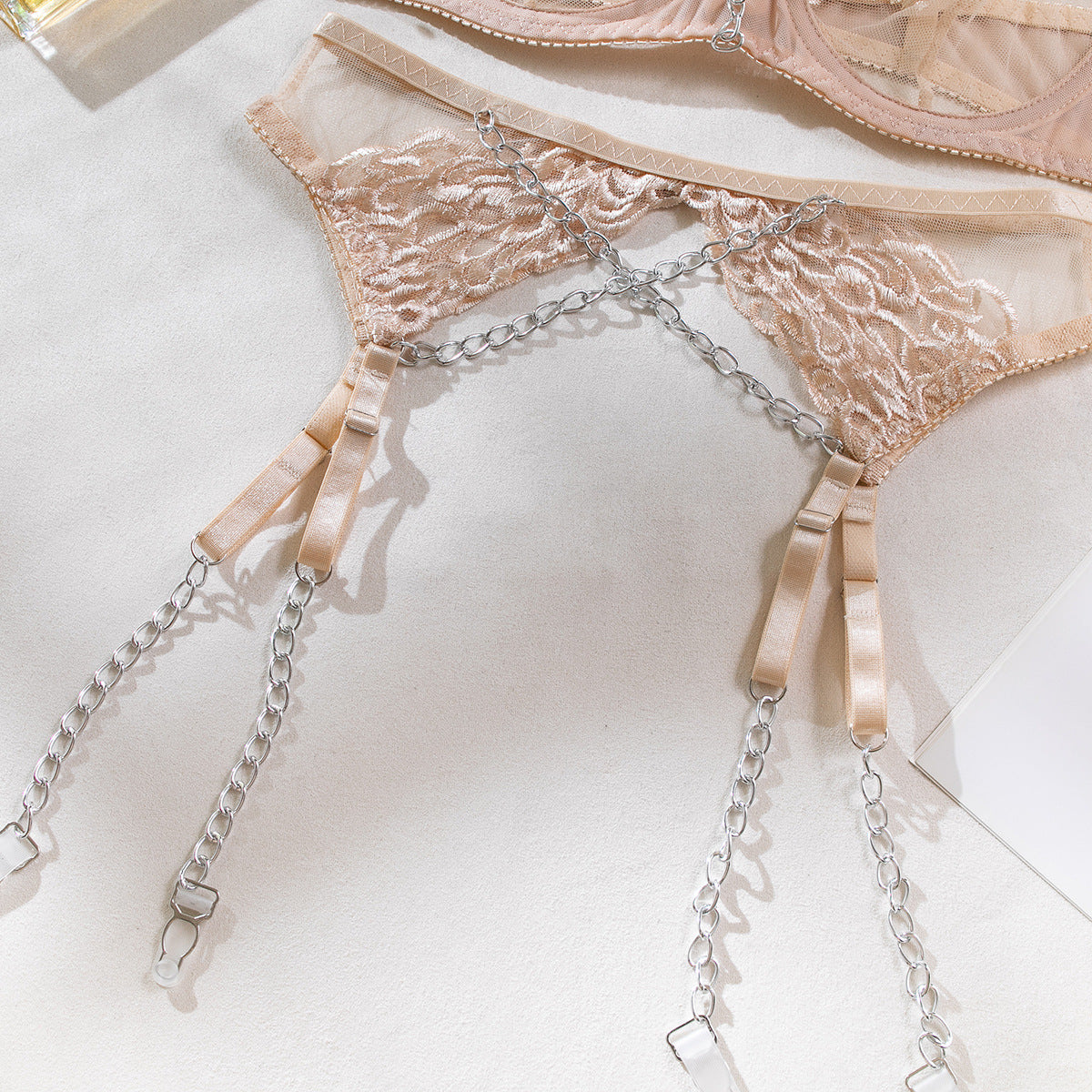 Metal Chain & Embroidered Heart Lingerie Set | Four-Piece with Leg Garter