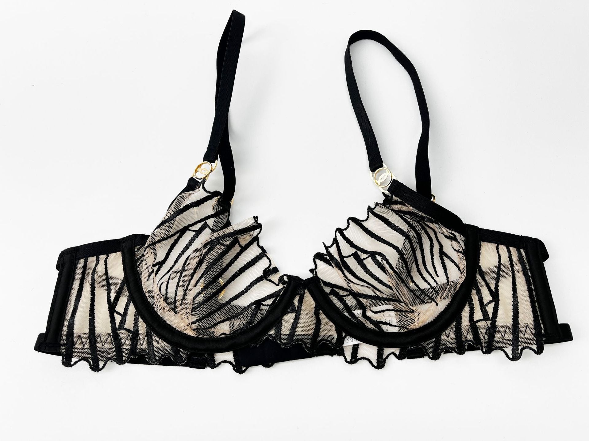 Mesh Embroidery Hollow Bra Set – Sheer, Full Coverage, with Thong