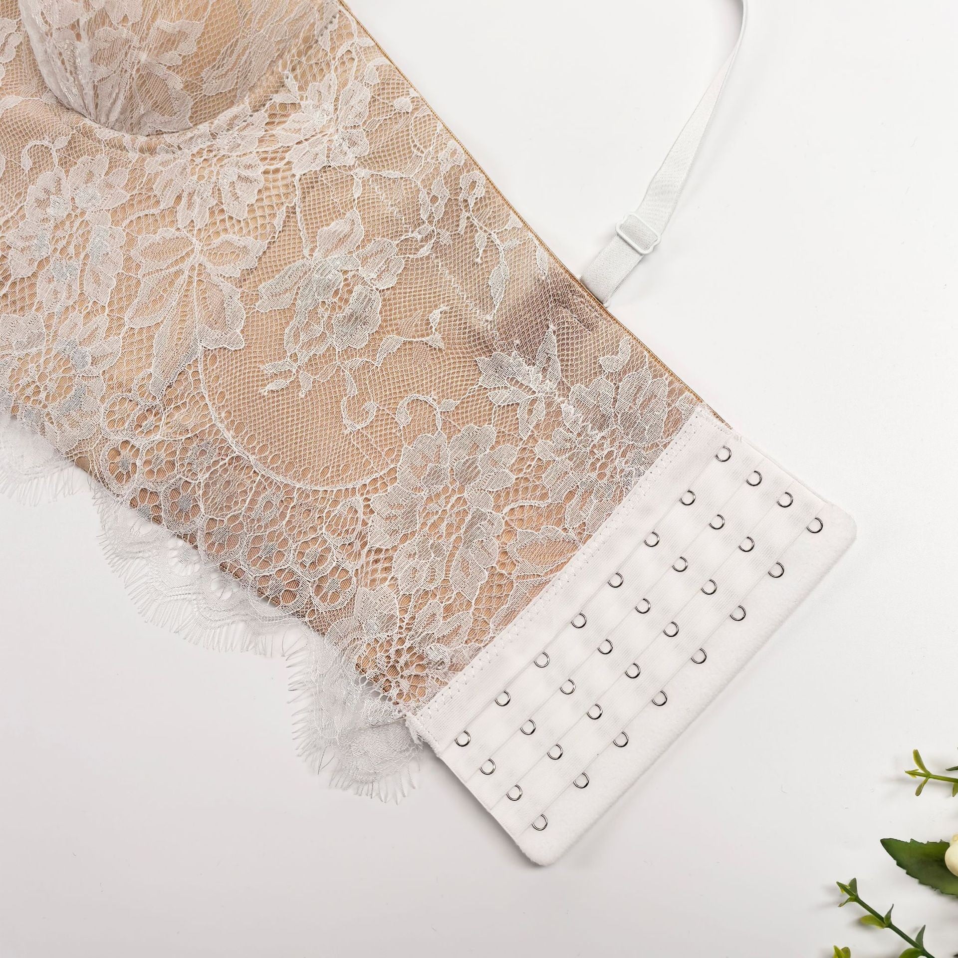 Baroque Lace Fishbone Corset Bra