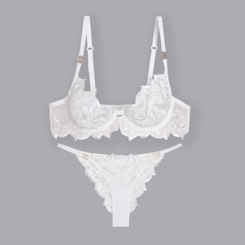 Elegant French Lace Lingerie Set – Embroidered Bra & Panty with Lift Support
