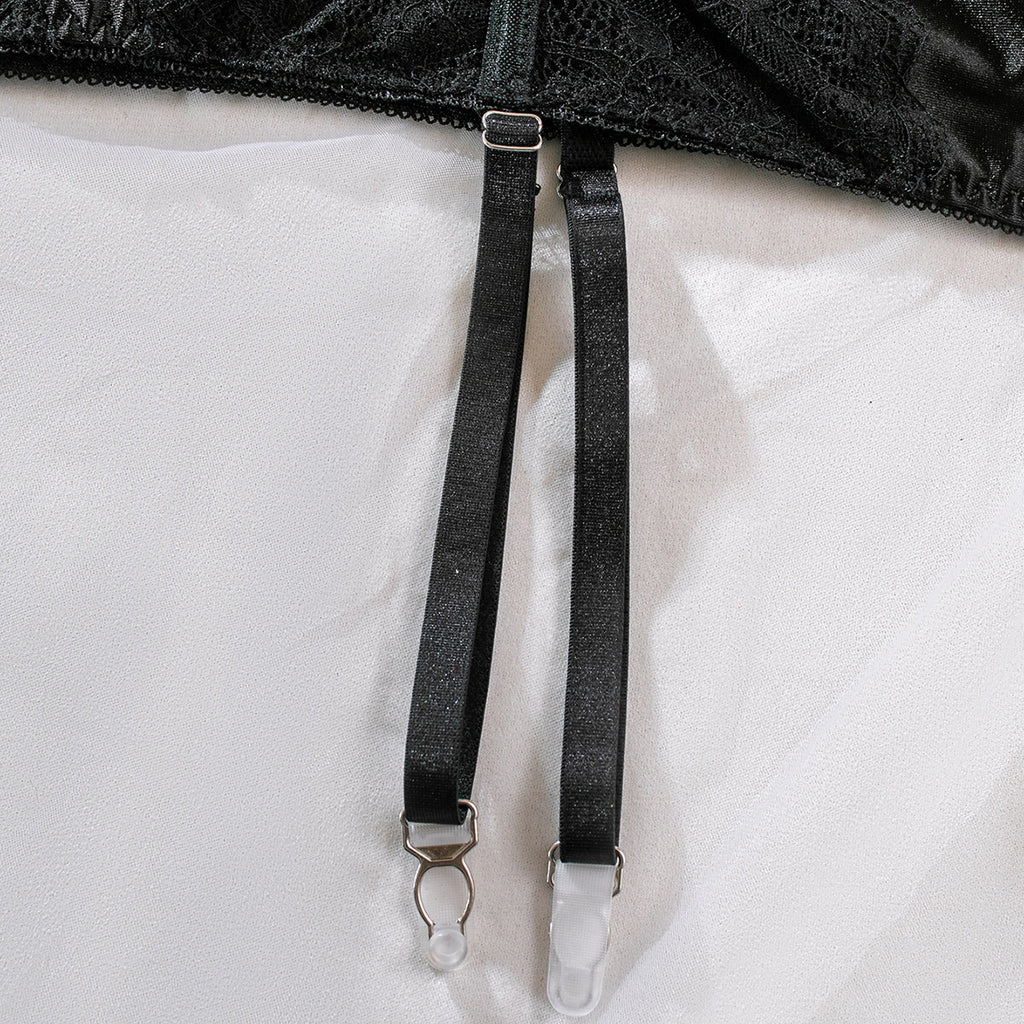 Lace Halter Underwire Gathering Bodysuit